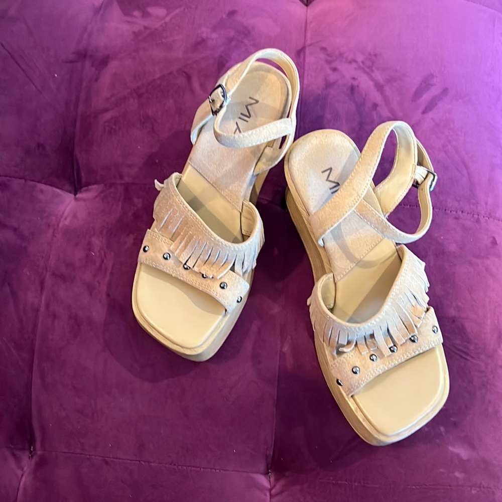 MIA tan wedge sandals